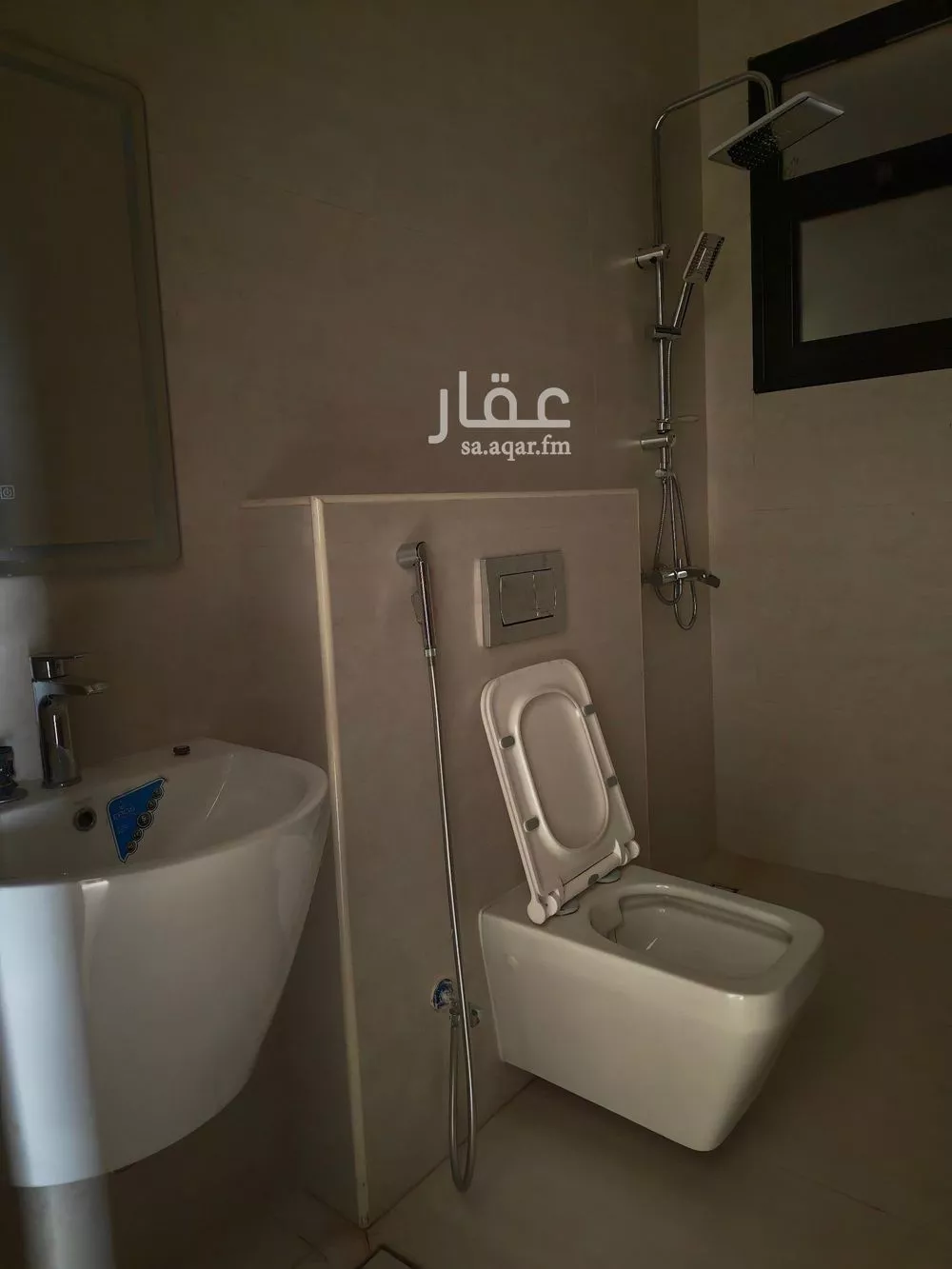 3 bedroom apartment in Al Fanar, Eastern Province 8