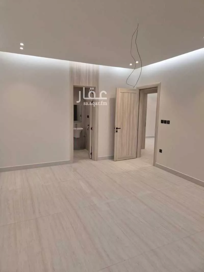 5 bedroom apartment in Al Amal, Eastern Province 4