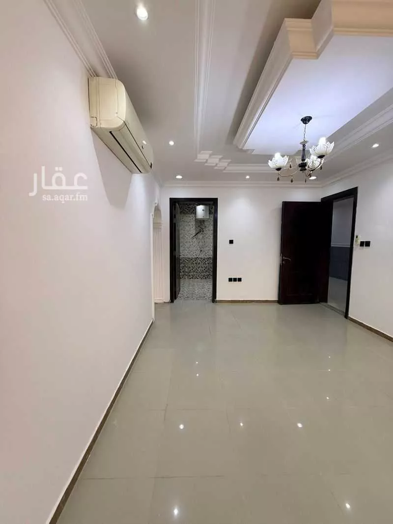 2 bedroom apartment in Al Qashlah, Eastern Province 3