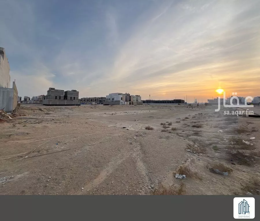 أرض 643 م² في السيف 10