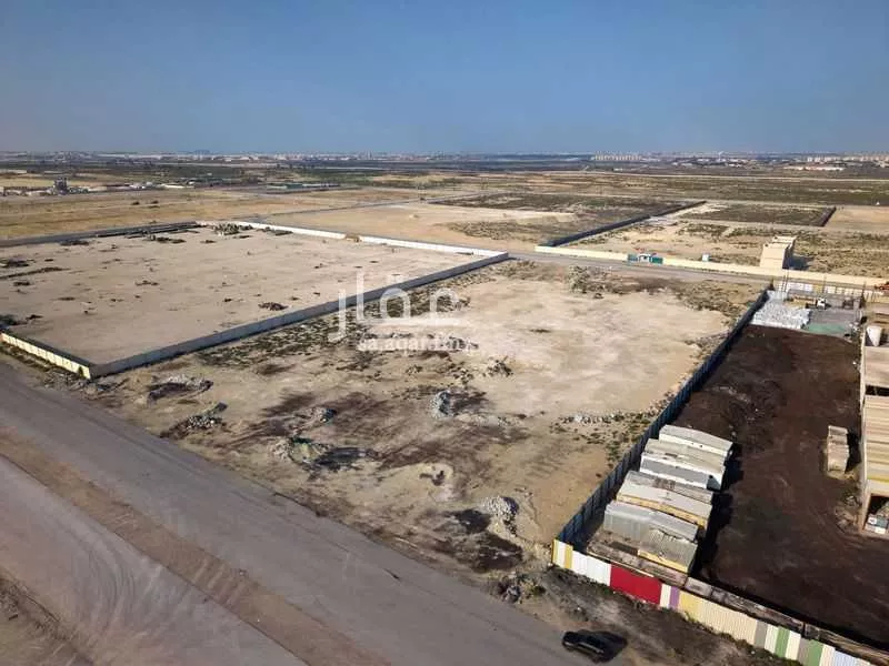 25000 sqm land in Second Industrial City 3