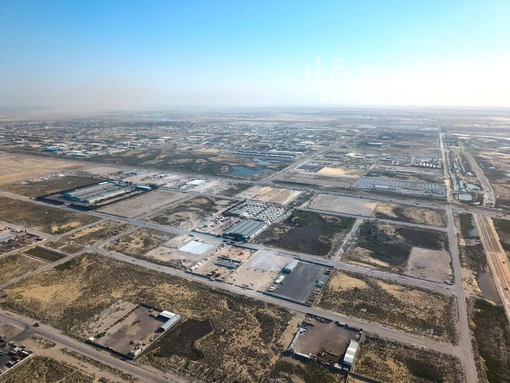 25000 sqm land in Al Hadabah 6