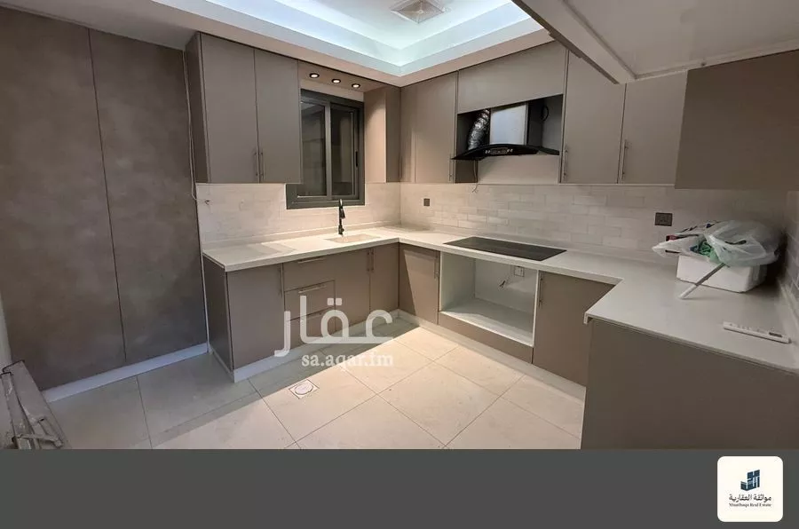 4 bedroom villa in Al Buhairah, Eastern Province 4