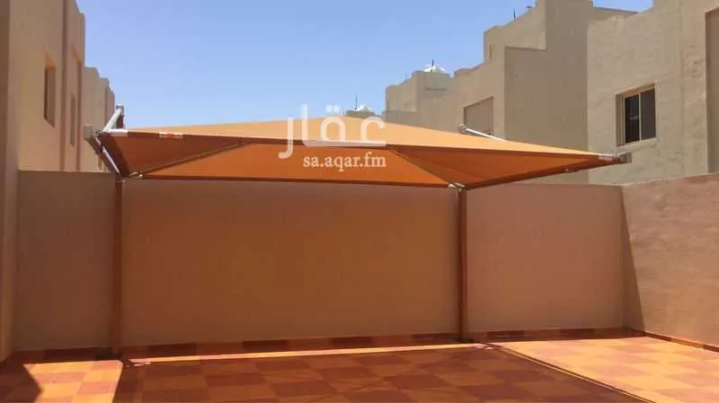 4 bedroom villa in Al Gharbiyah, Jeddah