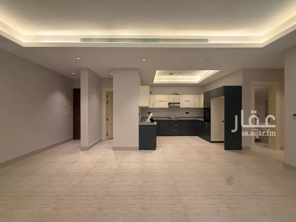 3 bedroom apartment in King Abdul Aziz, Riyadh 5