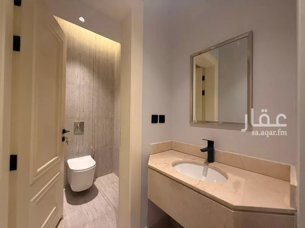 3 bedroom apartment in King Abdul Aziz, Riyadh 8
