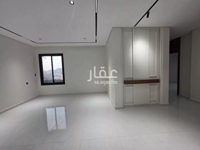 5 bedroom apartment in Al Kakiyyah, Makkah 9