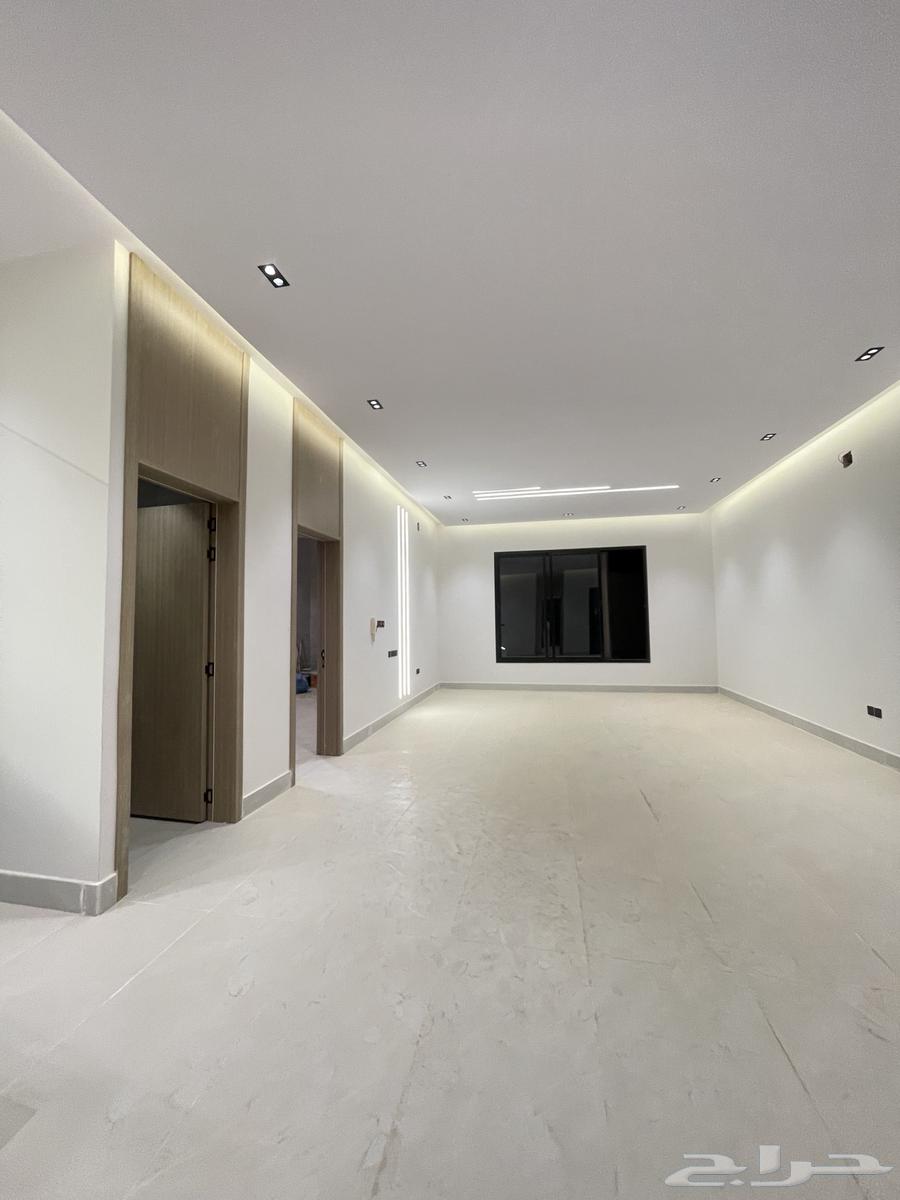 7 bedroom villa in Al Janadriyah, Riyadh 25