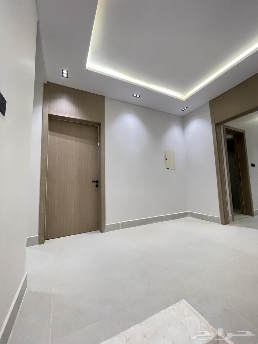 7 bedroom villa in Al Janadriyah, Riyadh 27