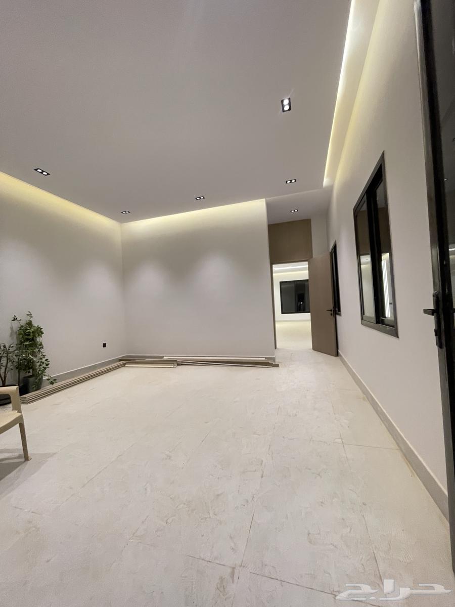 7 bedroom villa in Al Janadriyah, Riyadh 11