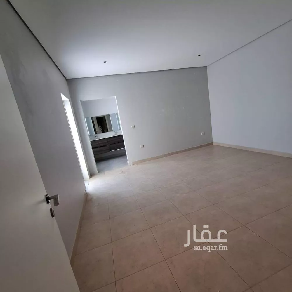 3 bedroom floor in Al Yasmin 6