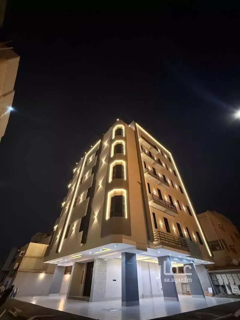2 bedroom apartment in Al Bawadi 4