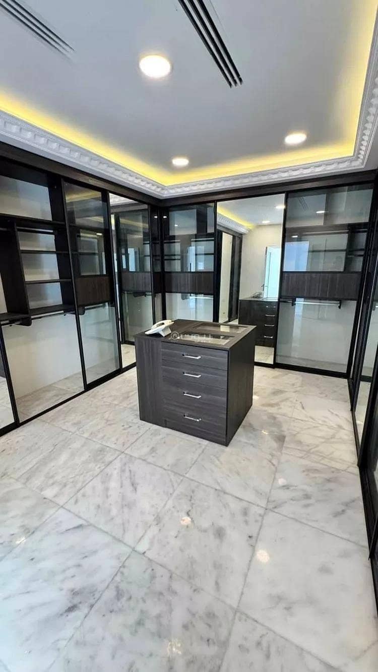4 bedroom villa in Qurtubah, Eastern Province 13
