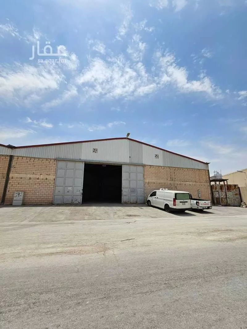 warehouse in Al Aziziyah, Riyadh