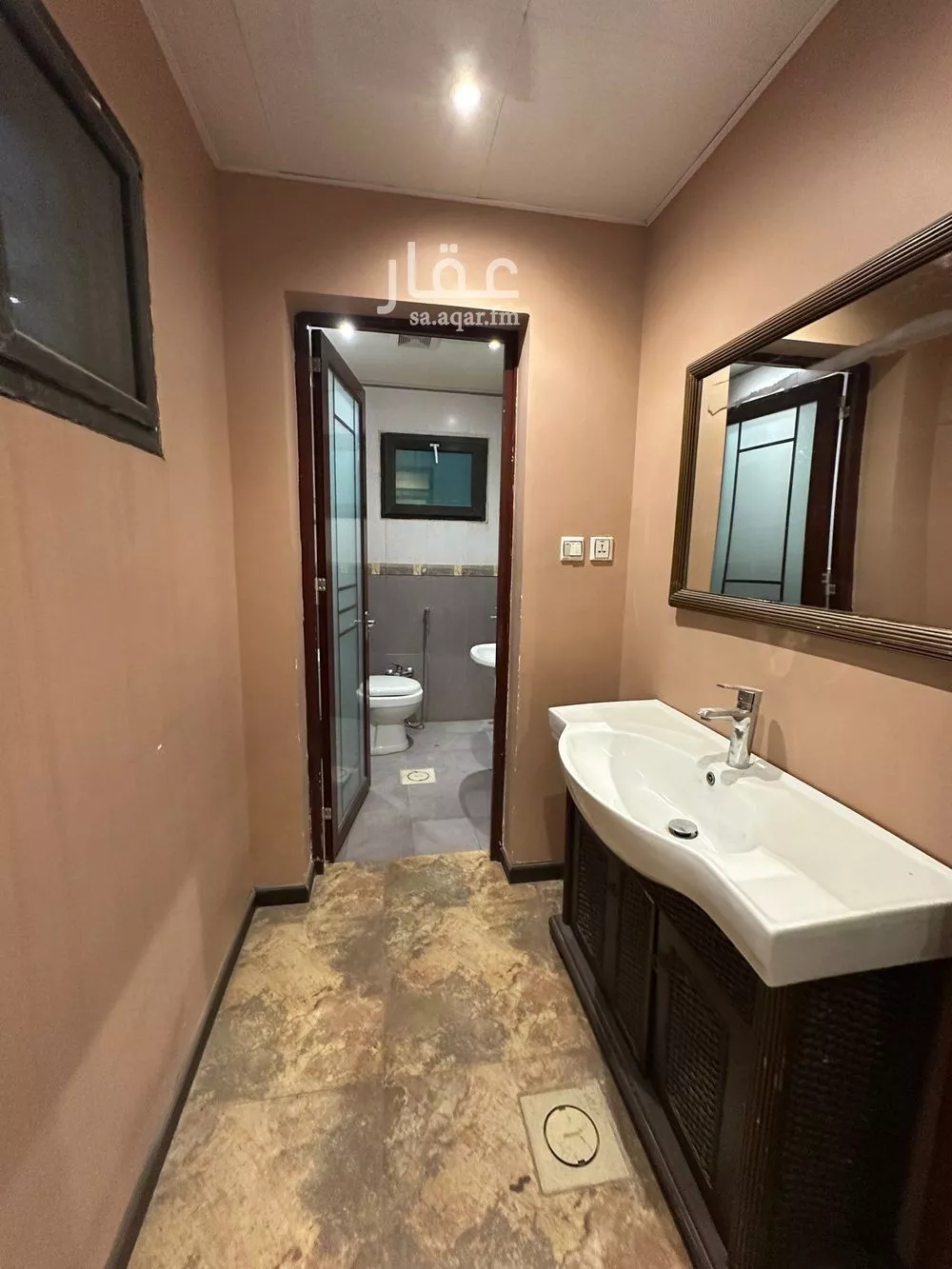3 bedroom villa in Al Nuzhah, Eastern Province 11
