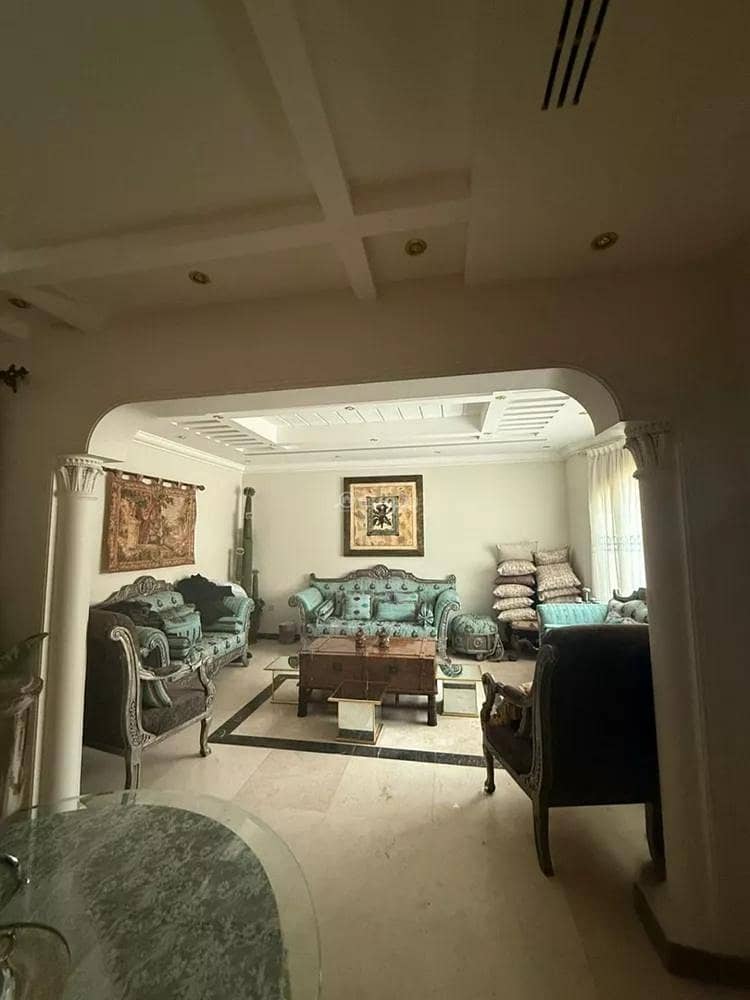 6 bedroom villa in Al Rabie, Riyadh 2