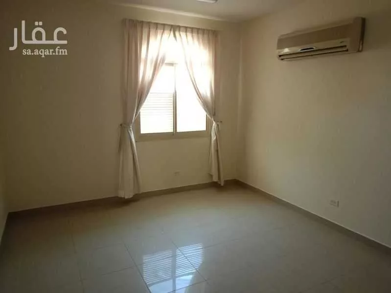 فيلا 4 غرف في الفاروق، مدينة الجبيل الصناعية 9