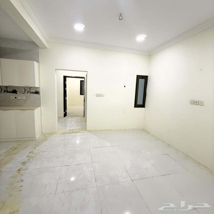 2 bedroom apartment in Al Hamra 2nd, Eastern Province 5