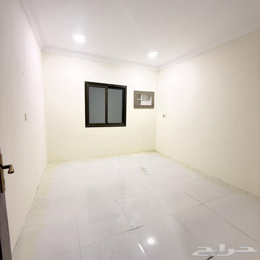 2 bedroom apartment in Al Hamra 2nd, Eastern Province 6