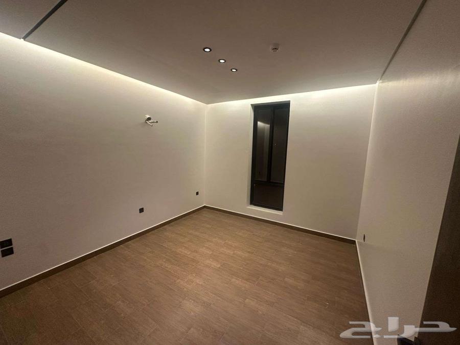3 bedroom apartment in Al Aziziyah 13