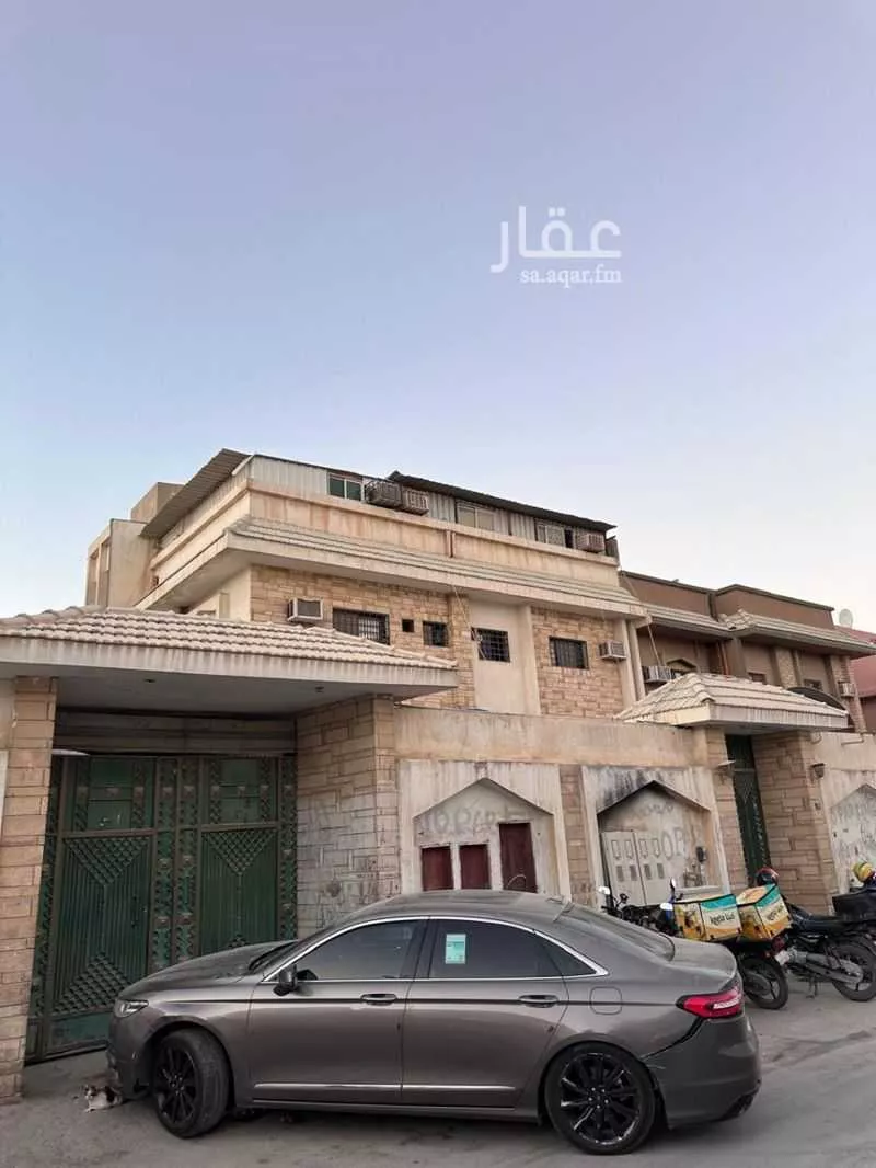 7 bedroom villa in Umm Al Hamam Al Gharbi, Riyadh 11