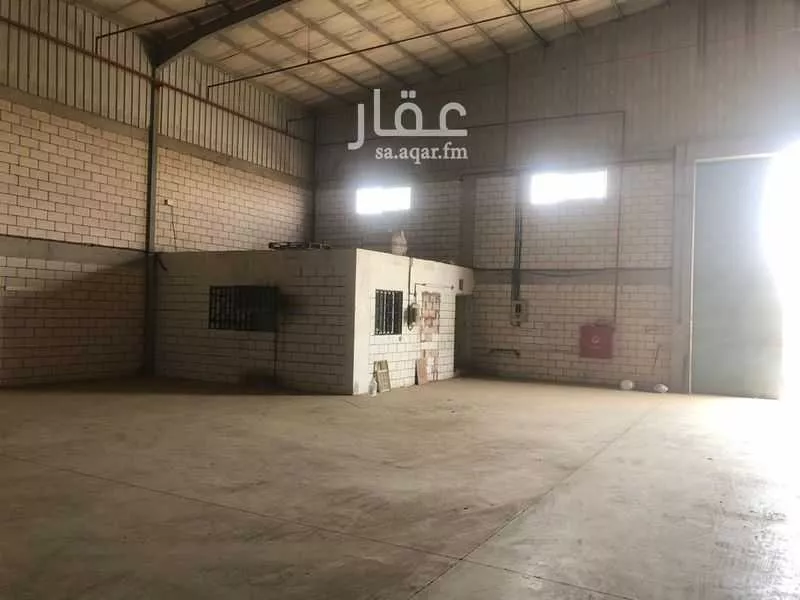 warehouse in As Sarawat, Jeddah 2