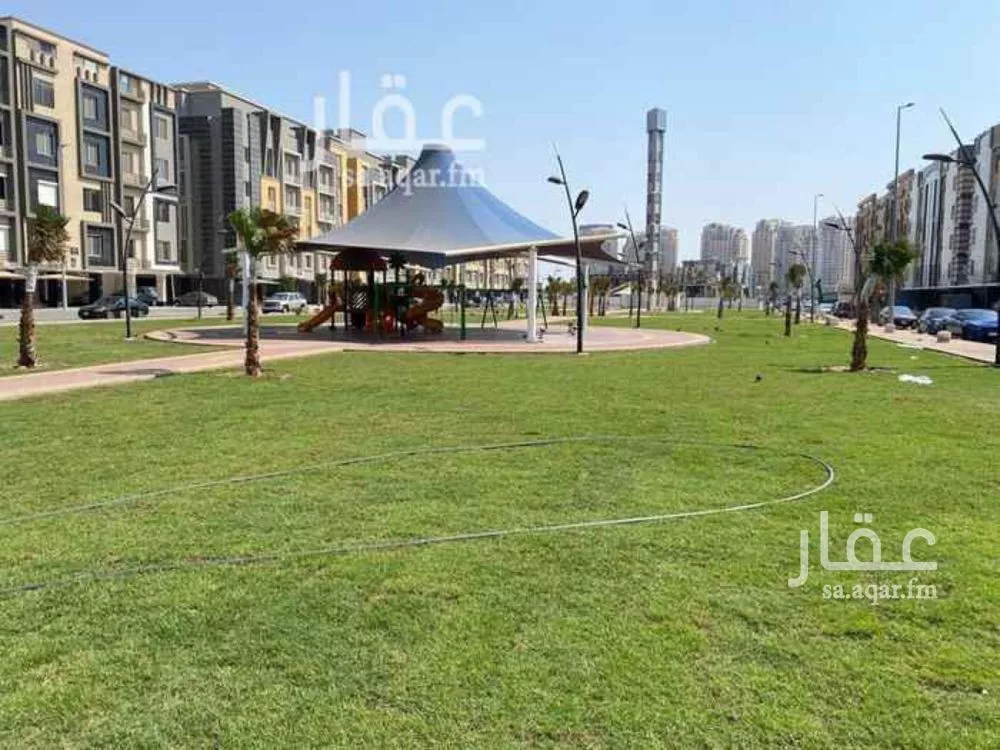 شقة 5 غرف في الورود، جدة 8