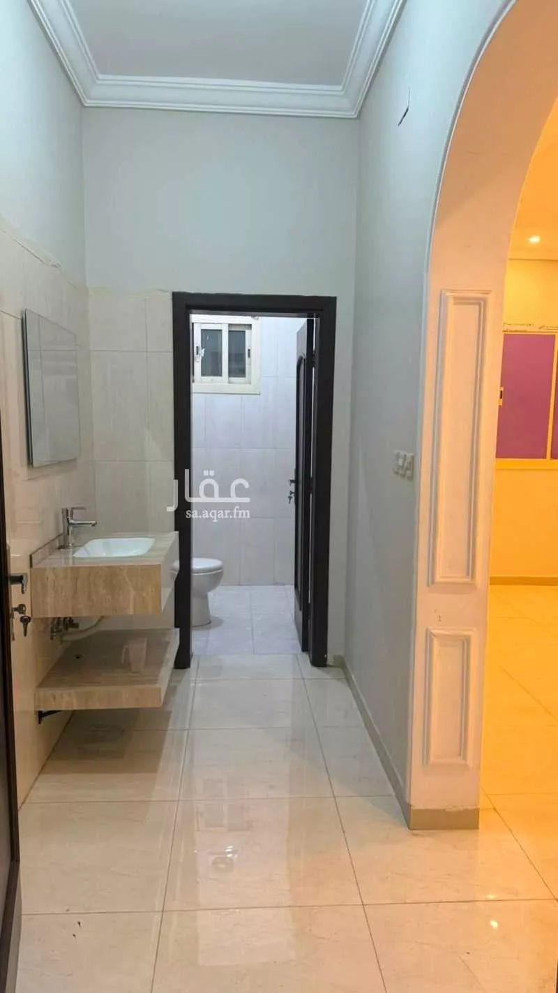 5 bedroom apartment in Al Rughamah, Jeddah 4