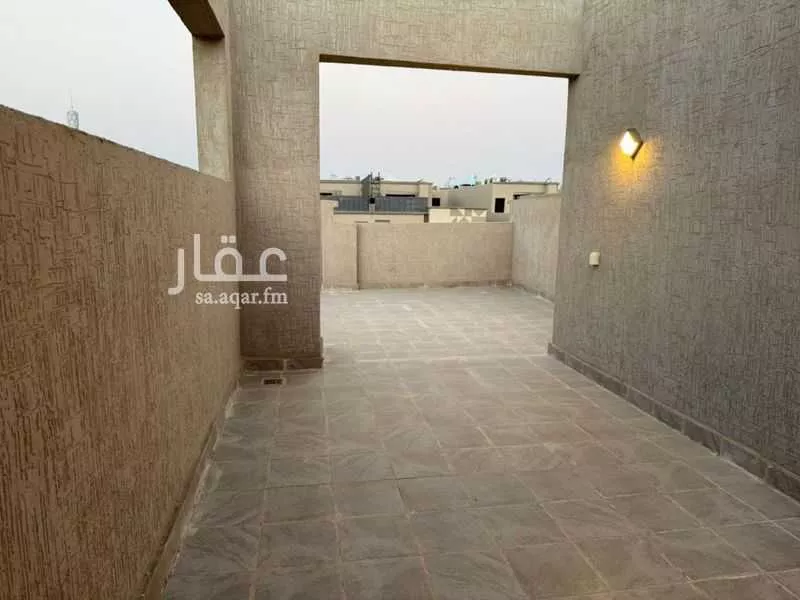 6 bedroom villa in Al Falah 14