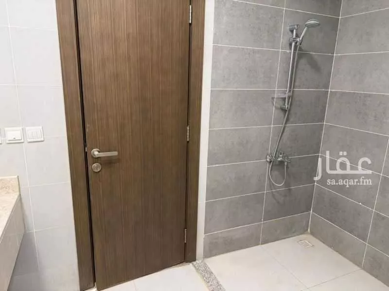 6 bedroom villa in Al Falah 16