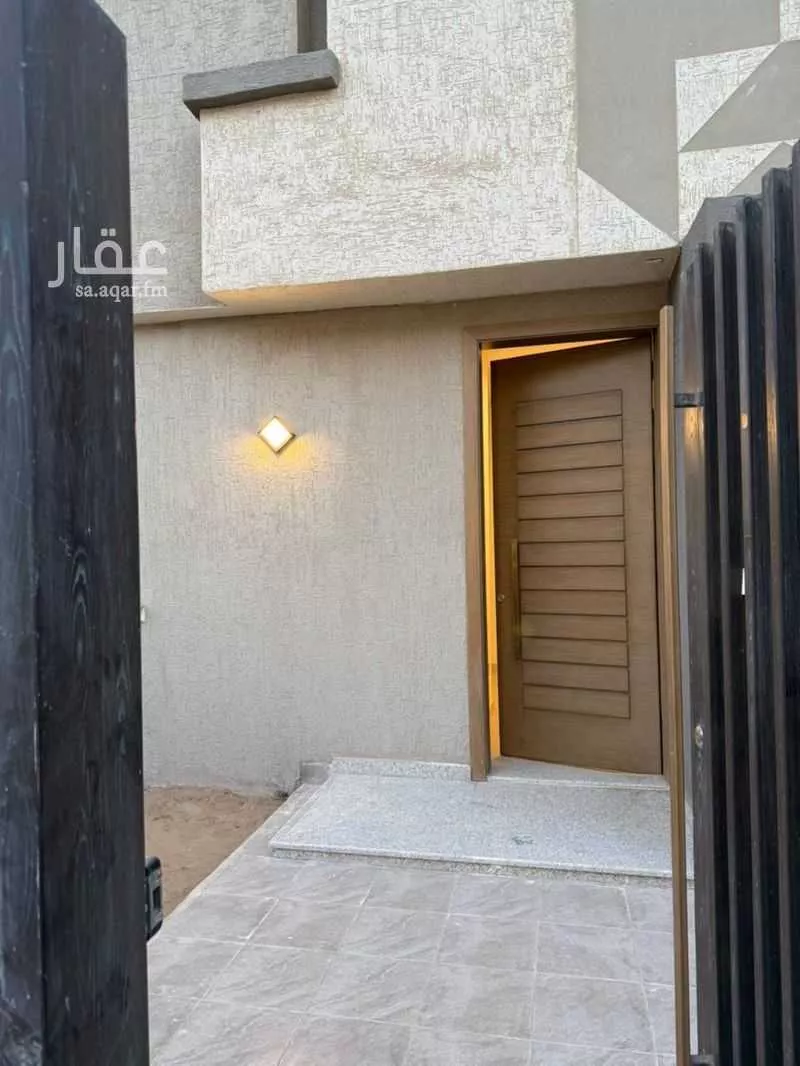 6 bedroom villa in Al Falah 10