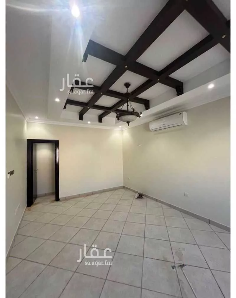 5 bedroom villa in Dhahrat Al Badiah, Riyadh