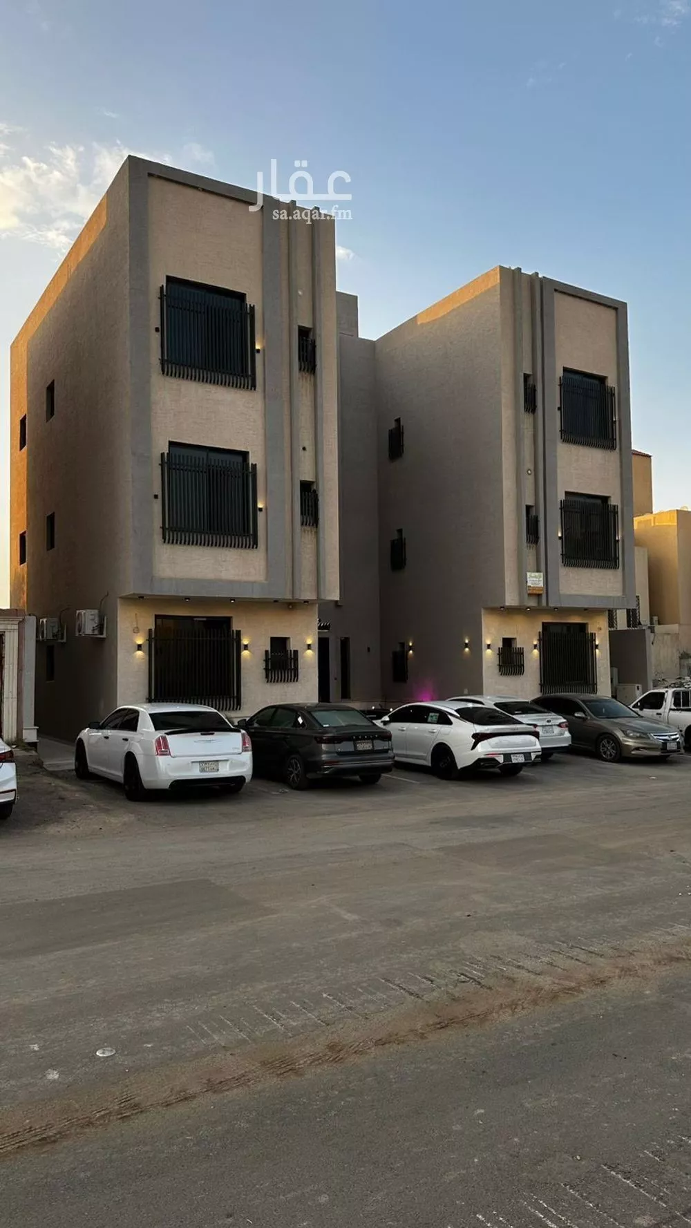 12 bedroom building in Dhahrat Laban, Riyadh