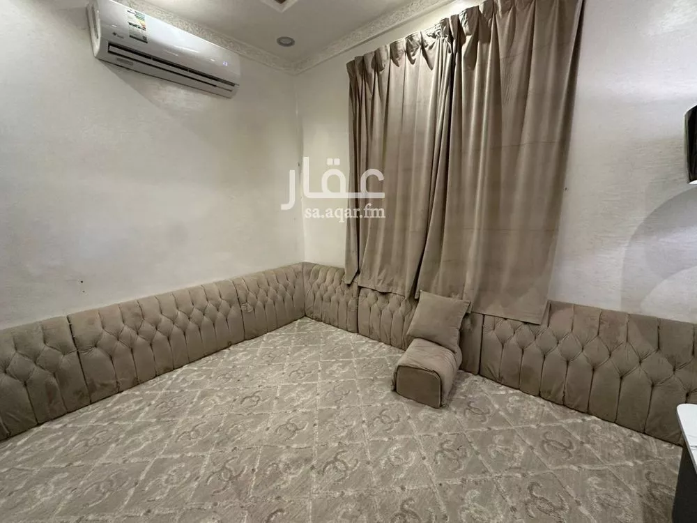 4 bedroom villa in Dhahrat Laban, Riyadh 2