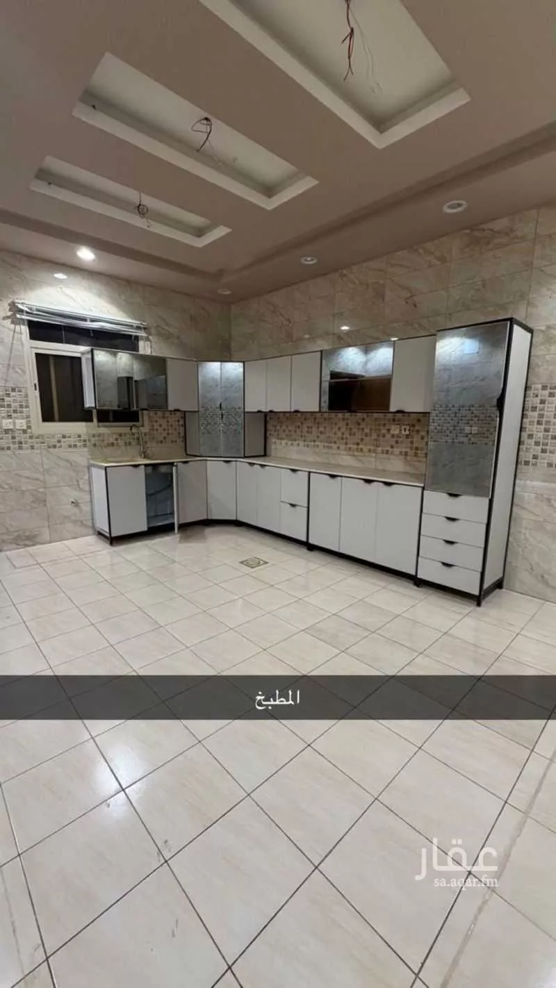فيلا 4 غرف في عكاظ، الرياض 5