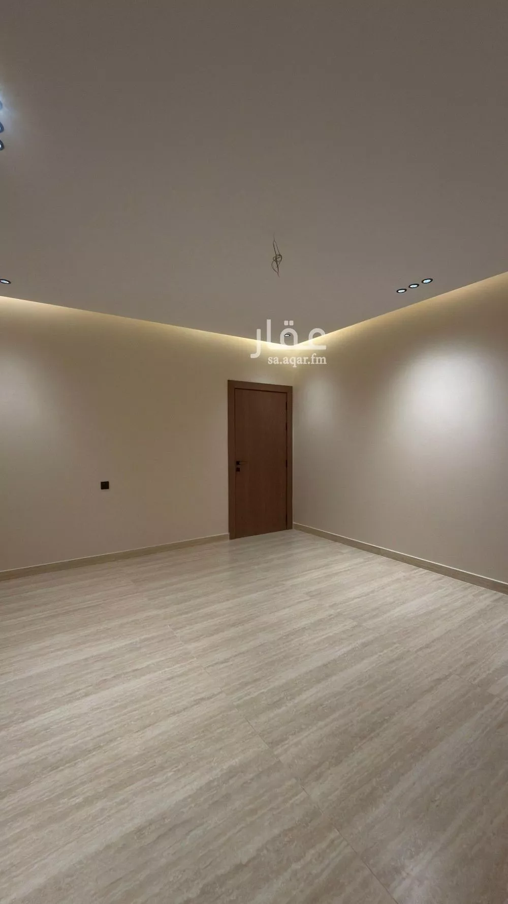 5 bedroom apartment in Al Naeem 6