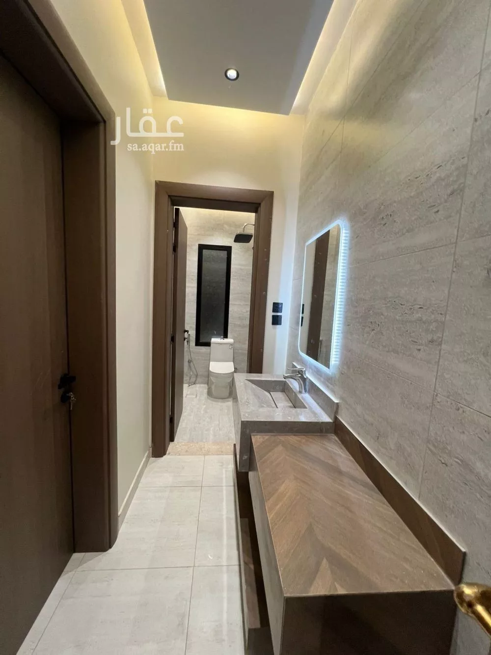 5 bedroom apartment in Al Rawdah 8