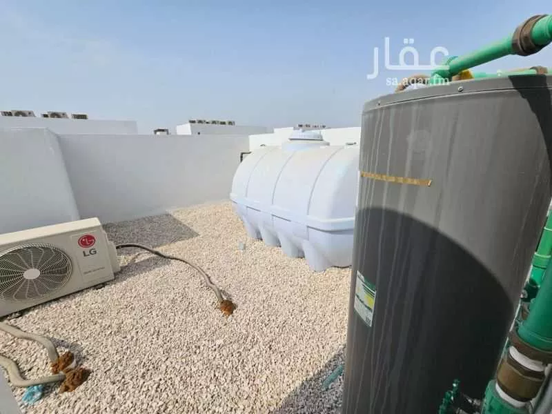 4 bedroom villa in Al Amwaj, Eastern Province 9