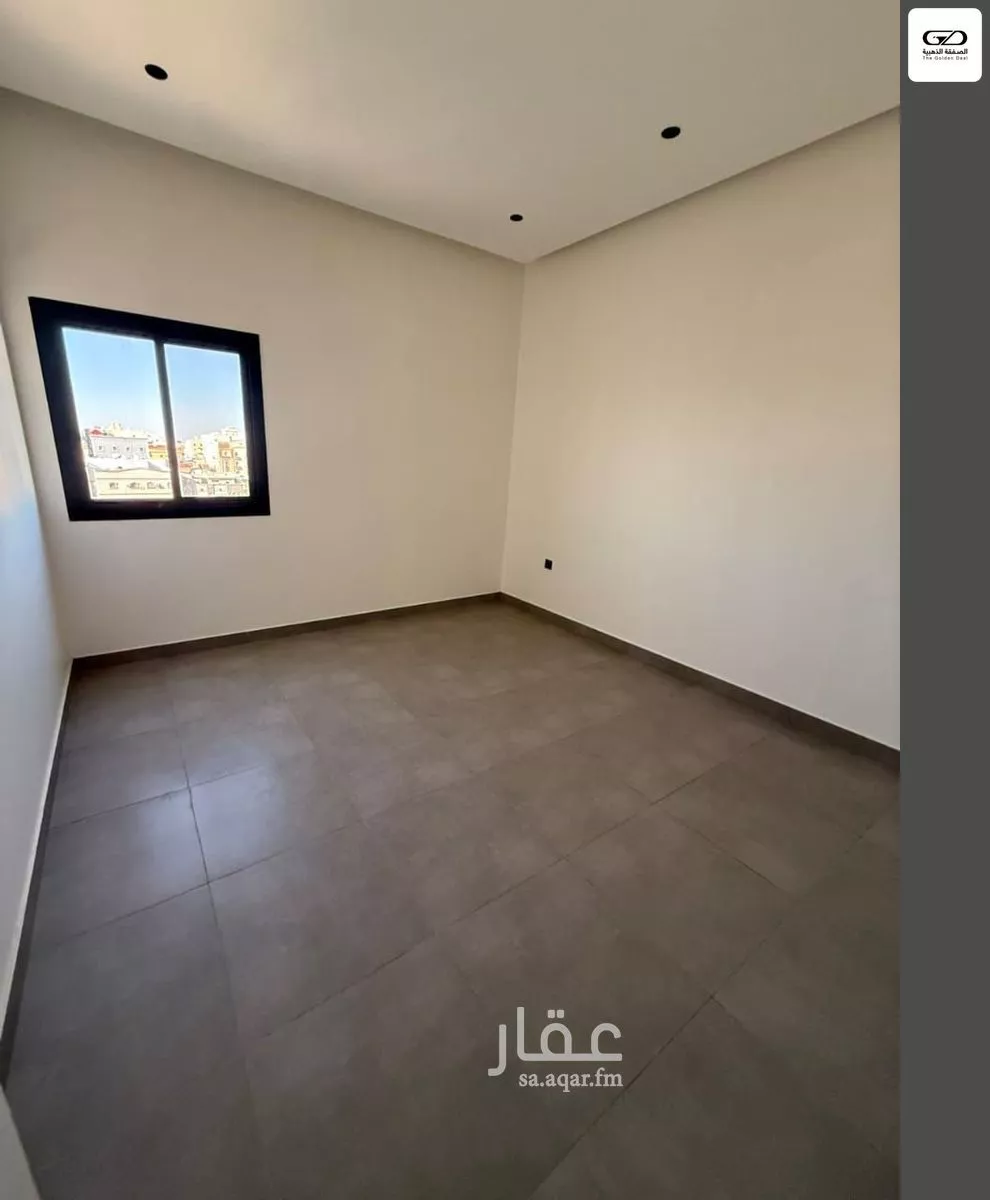 4 bedroom floor in Al Naeem 6