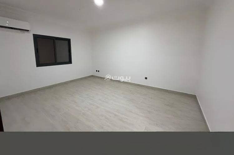 4 bedroom villa in Al Buhairah, Eastern Province 18