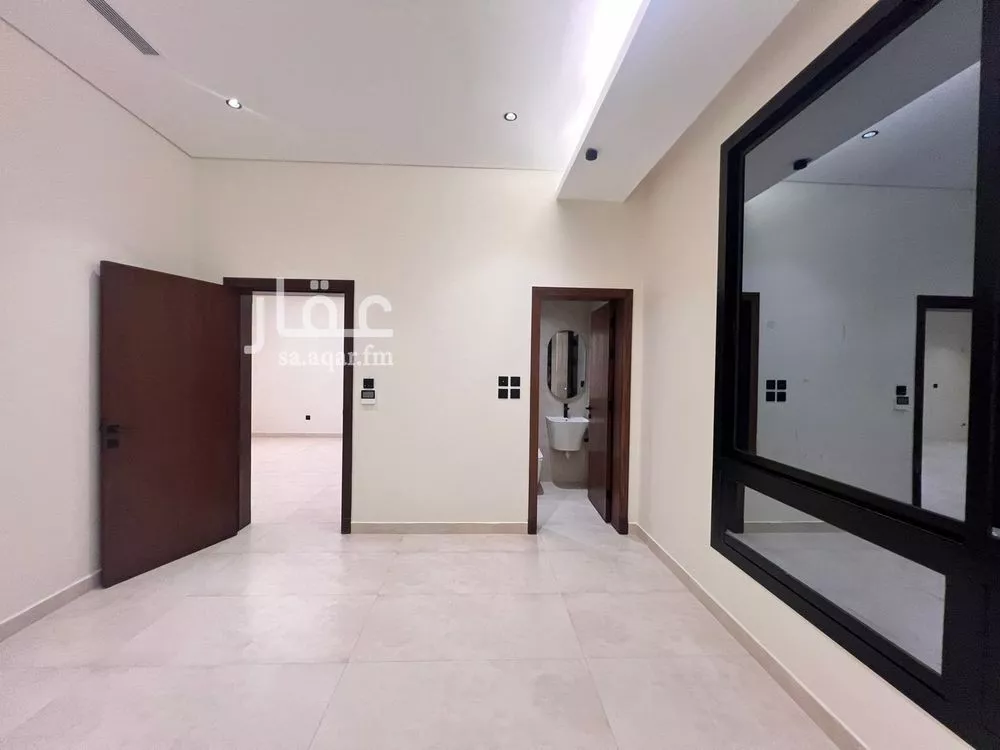 5 bedroom apartment in Al Nahda 3