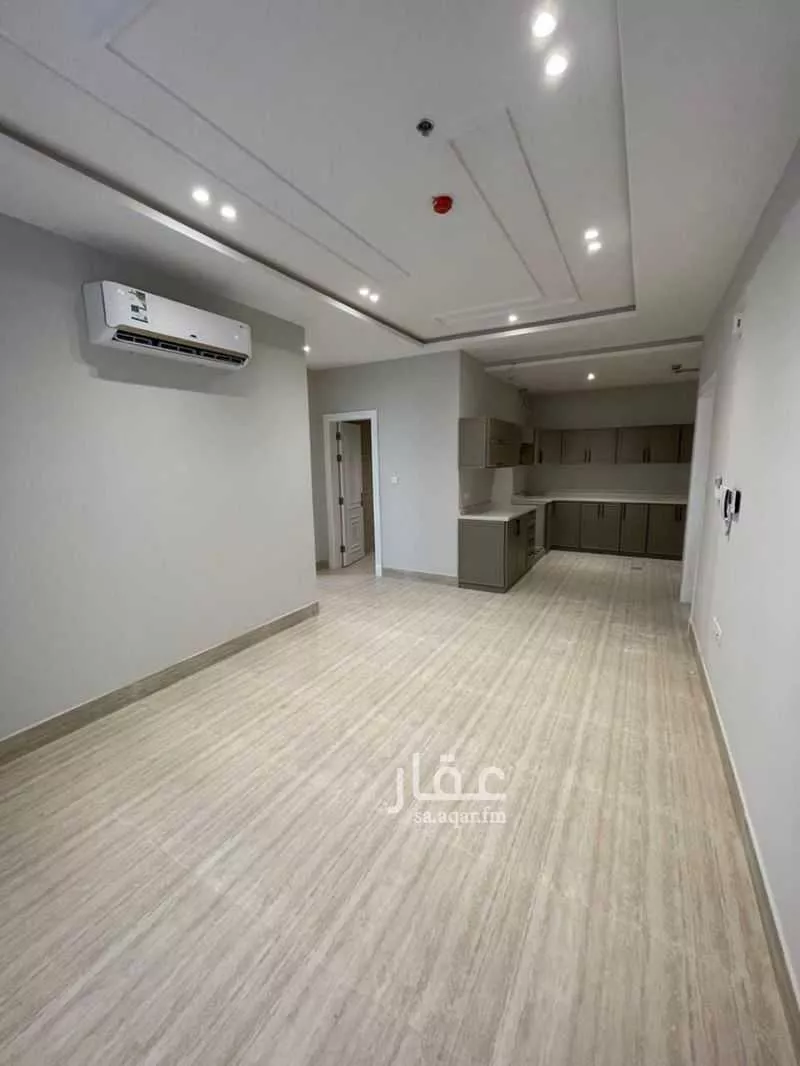 شقة في الحمرا
