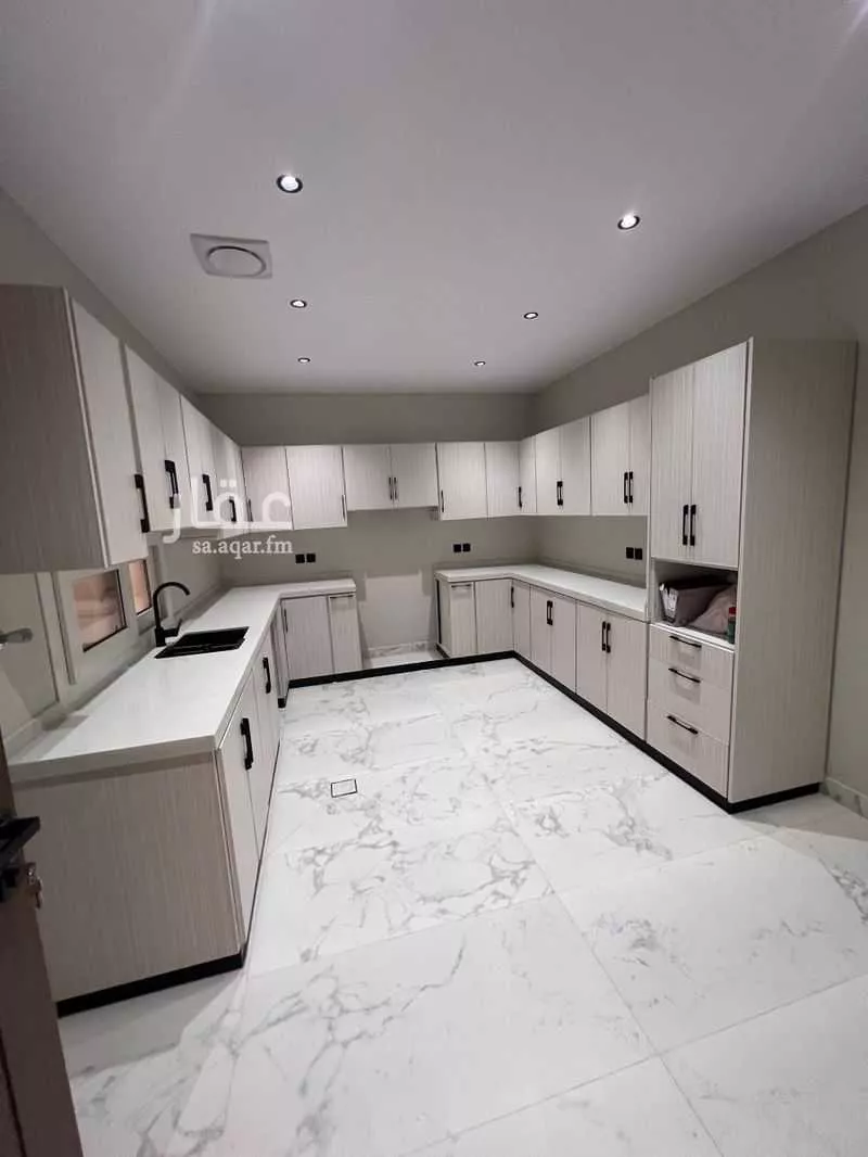 3 bedroom apartment in Ar Raiyan Subdivision, Tabuk 11