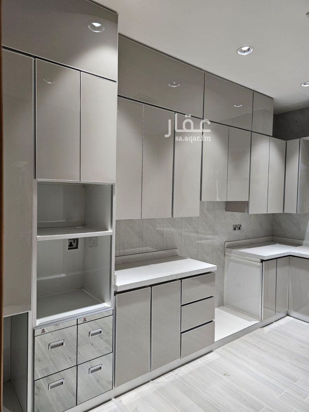 3 bedroom apartment in Al Qairawan, Riyadh 18