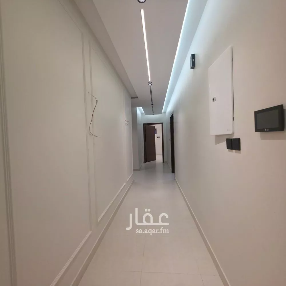 شقة 4 غرف في النخيل 5