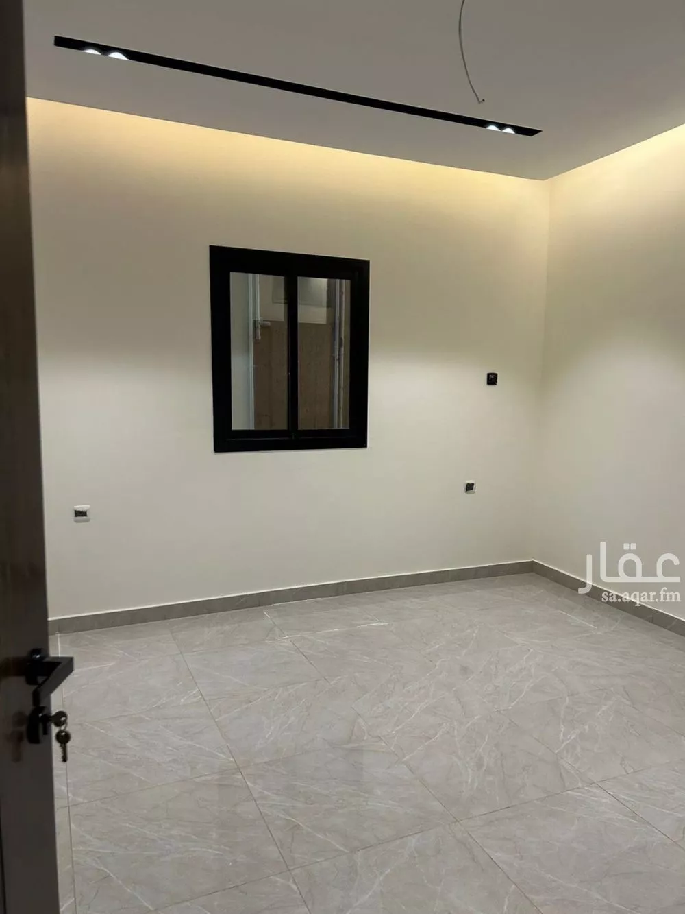 شقة 5 غرف في الريان 5