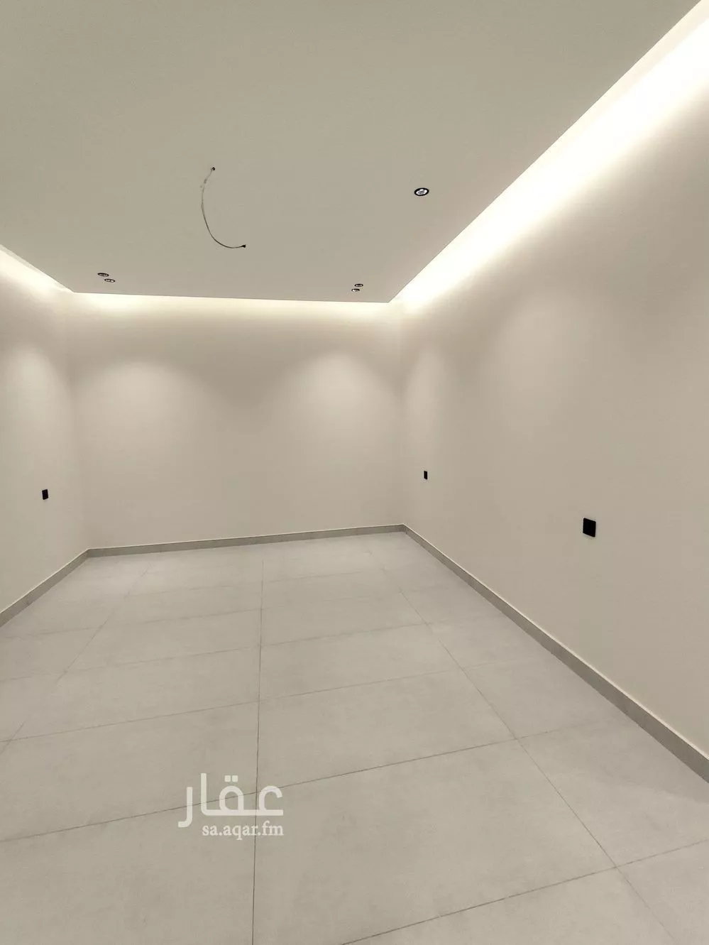 4 bedroom apartment in Al Salamah 8