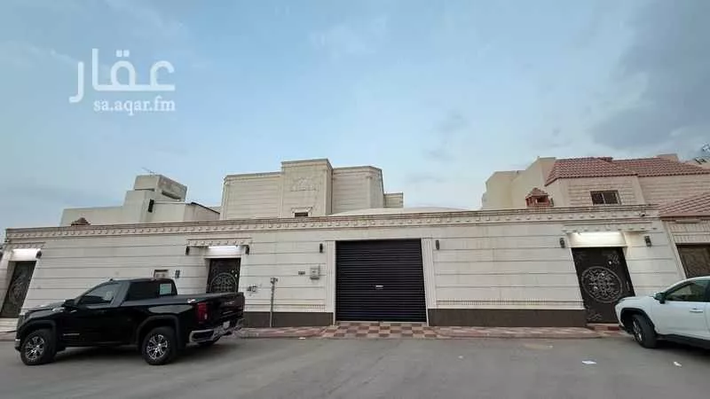 8 bedroom villa in Al Salam, Riyadh