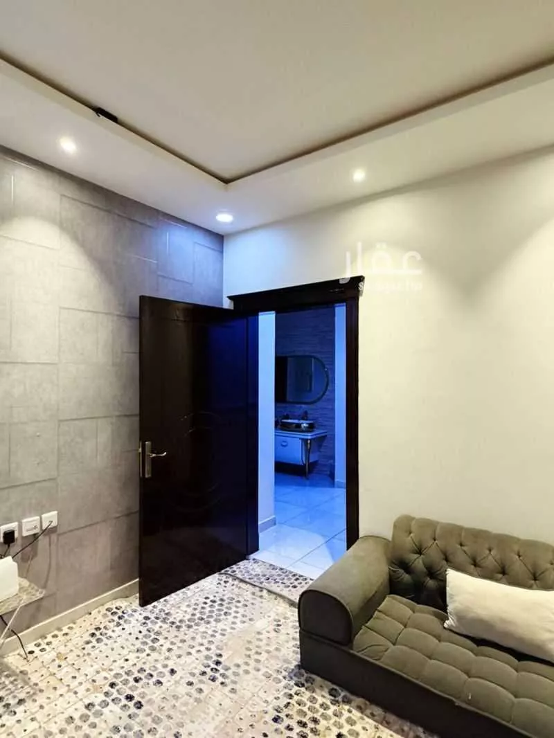 7 bedroom villa in Dhahrat Namar, Riyadh 9