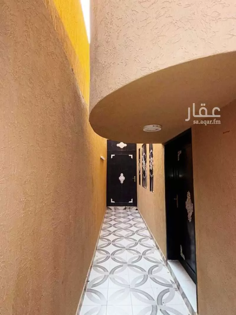 7 bedroom villa in Dhahrat Namar, Riyadh 27